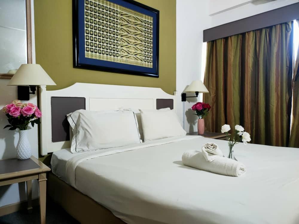 Beachfront Full Sea Penang Tanjung Bungah  Exterior foto